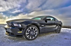 Ford Mustang Black V8 5.0